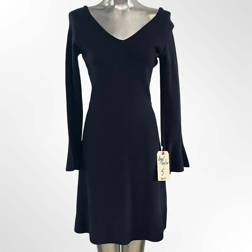 Ann Taylor Dress Size S Black Long Sleeve V-Neck Flare - Picture 2 of 10